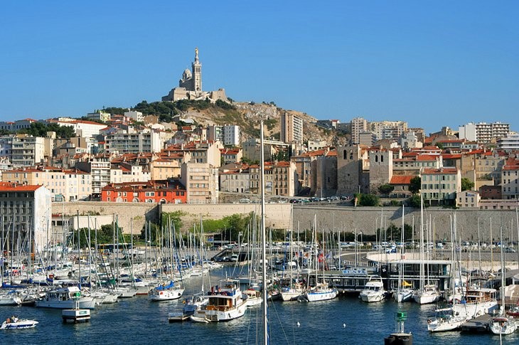 | Explore the Vieux Port safiran