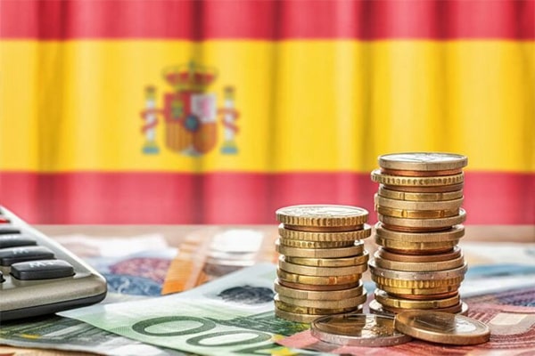 هزینه دانشگاه های کشور اسپانیا